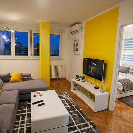 Tamy Lux Apartment เบลเกรด ภายนอก รูปภาพ